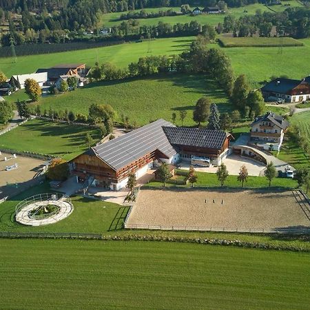 Schoenhuberhof Apartment Panoramablick Brunico Dış mekan fotoğraf